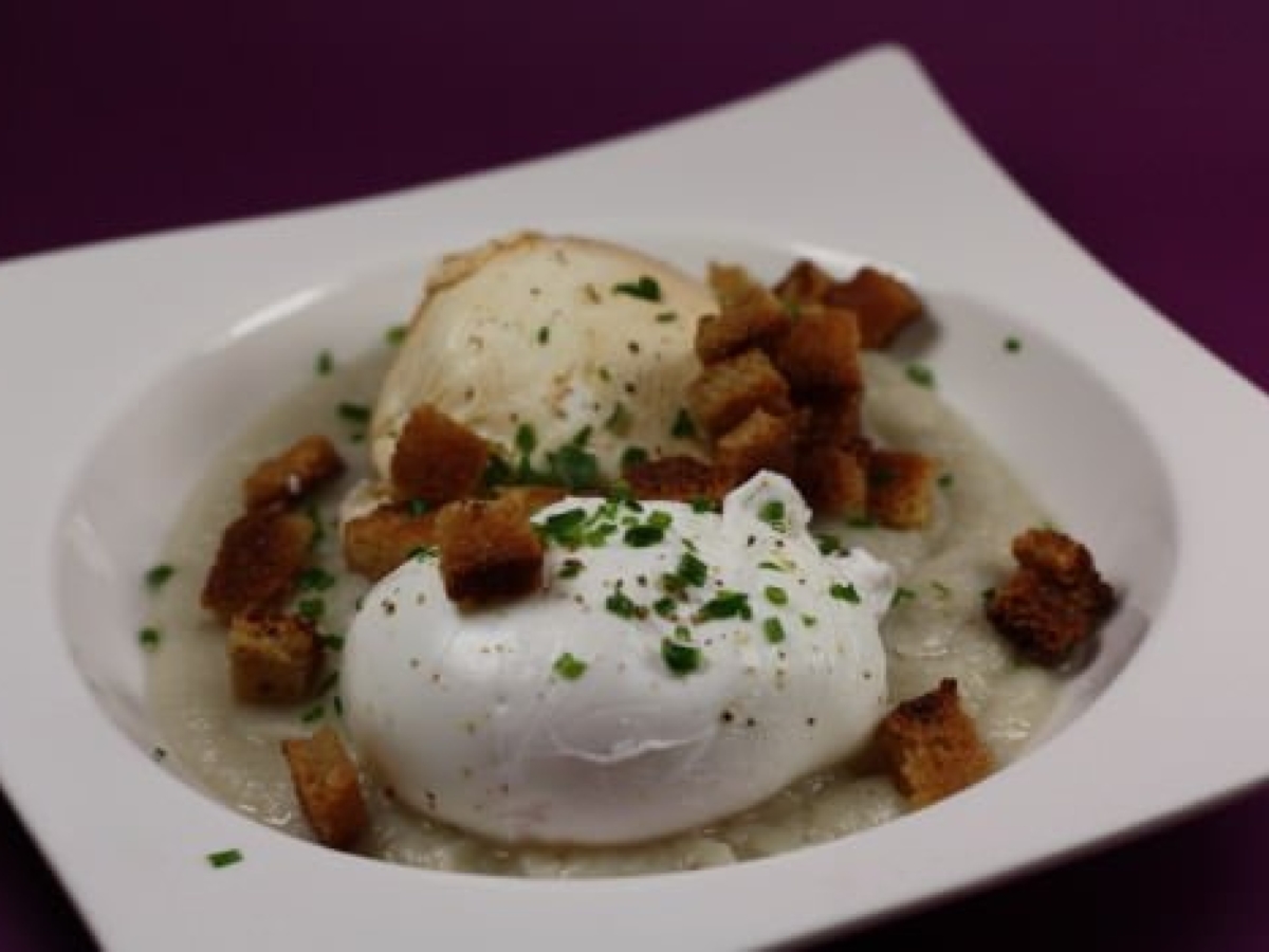 Oeufs Poches Puree De Topinambour A La Truffe Audrey Cuisine