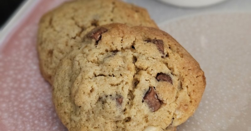 Cookies aux pépites de chocolat et noisettes